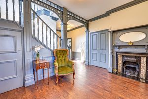 Photo 25- click for photo gallery